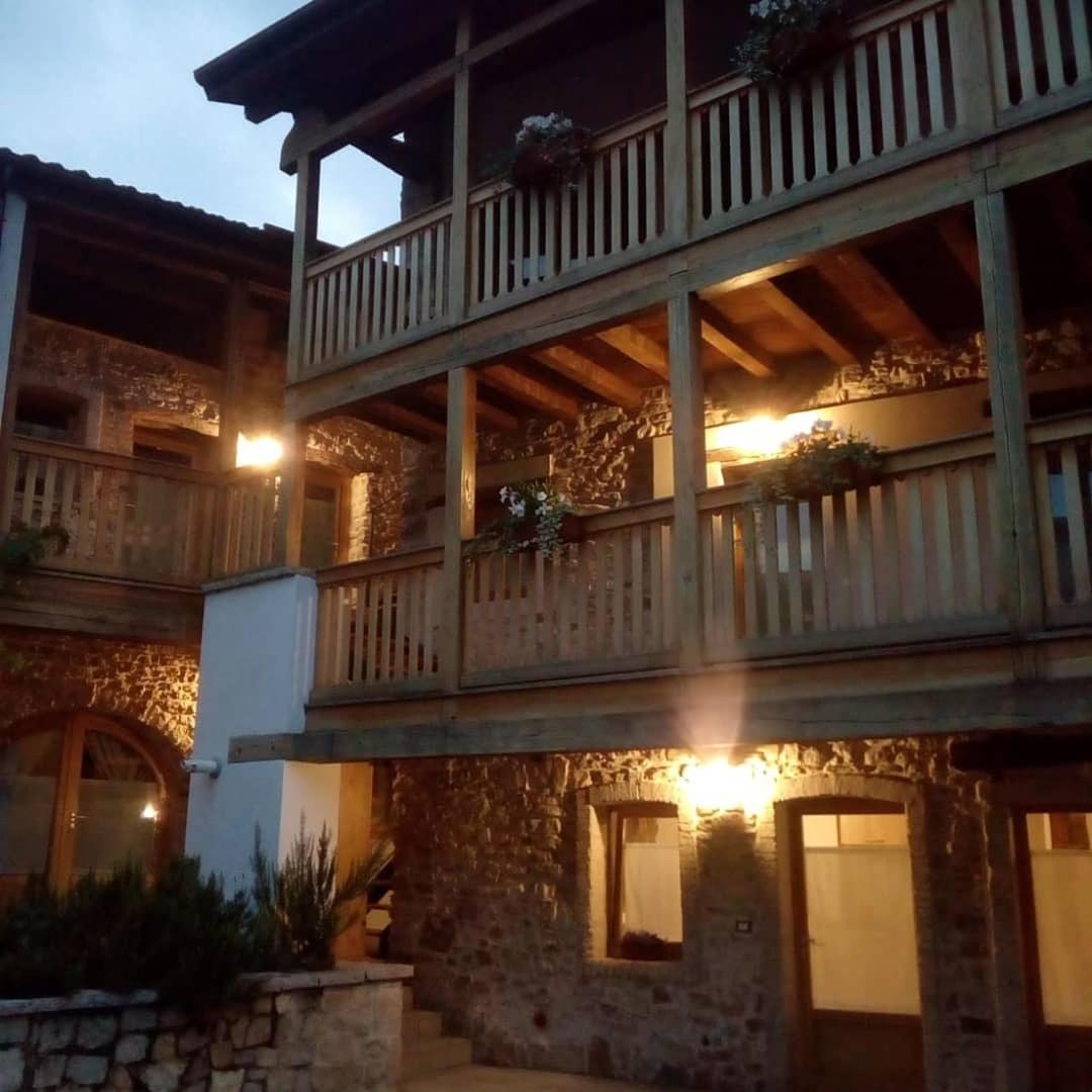 Romantic Boutique Hospitality Revine Lago ภายนอก รูปภาพ